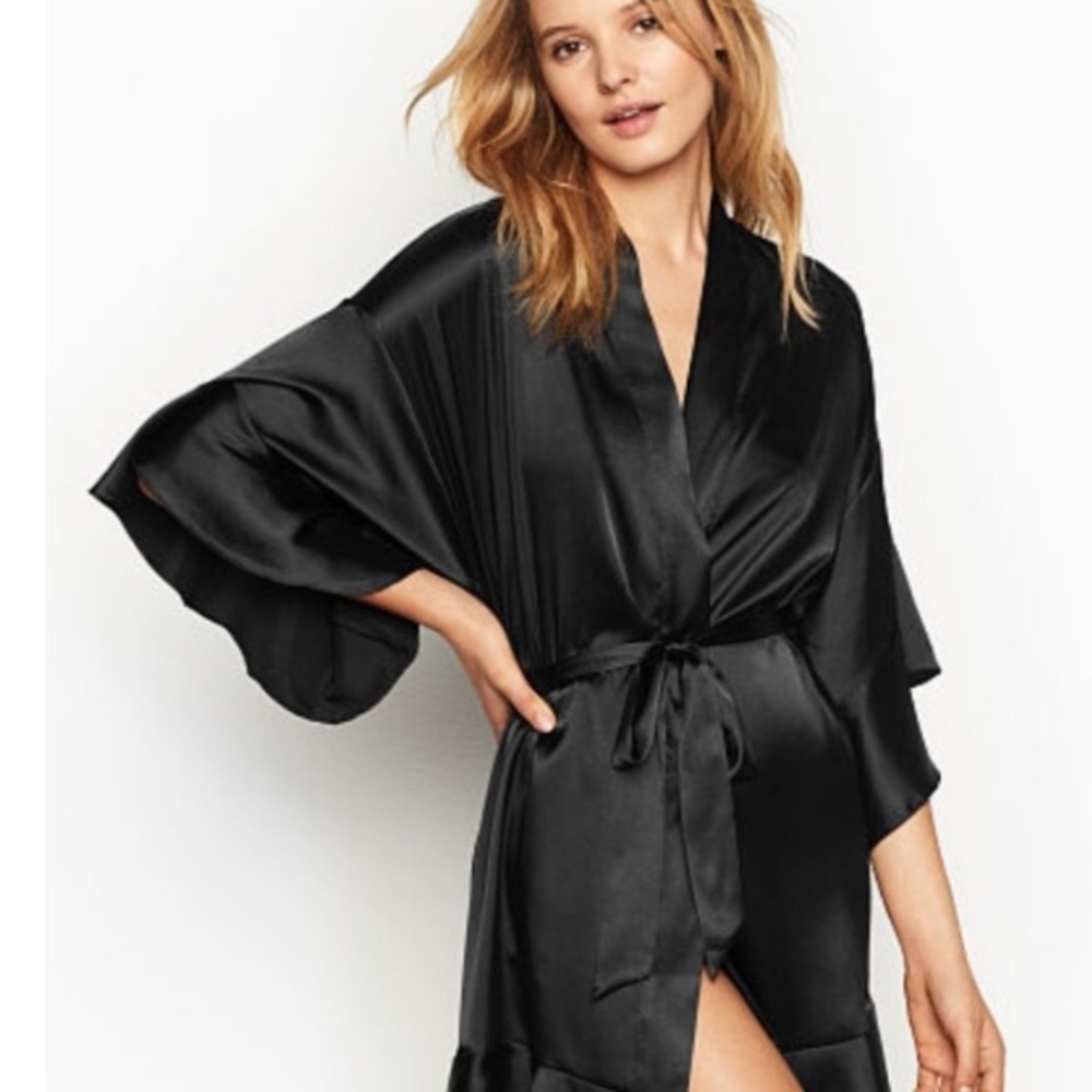 Victoria’s Secret Kimono Robe